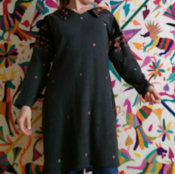 Handmade Vintage Dress - Picture 3 of 7